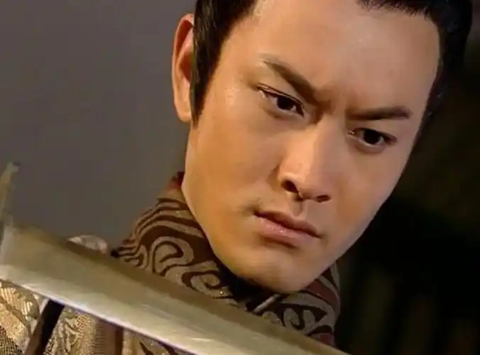 回顾黄晓明与杨颖离婚的背后有过坚持也有过无奈