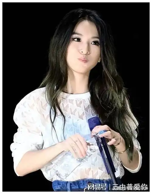 田馥甄公开42岁素颜乱发视频,这容颜,难怪让林俊杰追求十年