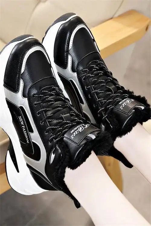 女鞋2020冬季加绒棉鞋韩版学生运动鞋高帮休闲小白鞋老爹鞋女潮ly