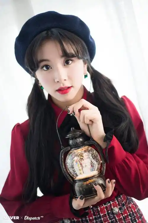 来看美女 孙彩瑛