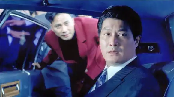 黑帮片龙腾四海:邓光荣本色出演黑帮大哥,任达华只能给他做小弟