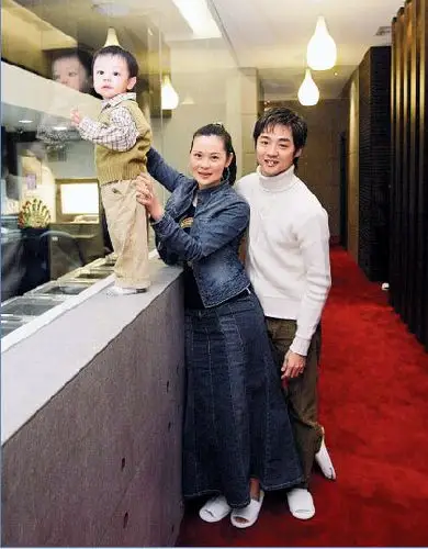 组图:有人幸福有人戒毒 琼瑶剧主角私生活揭秘