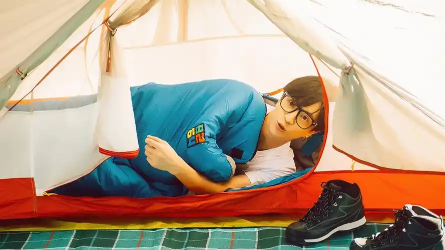 薛之谦户外帅气写真,高清图片,电脑桌面-壁纸族