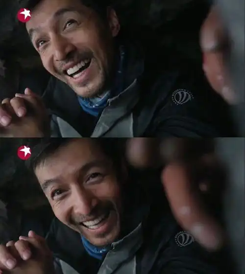 胡歌测雪线途中遭暴雨被困##一路前行