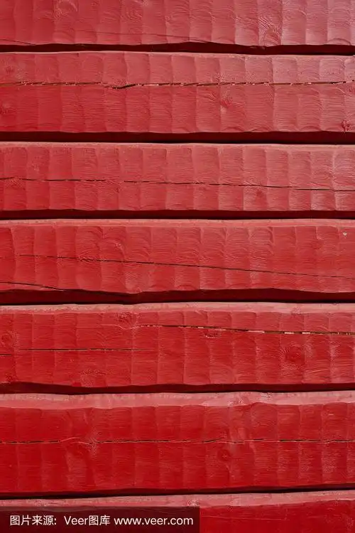 红漆,手工雕刻的原木墙面,材质有质感.