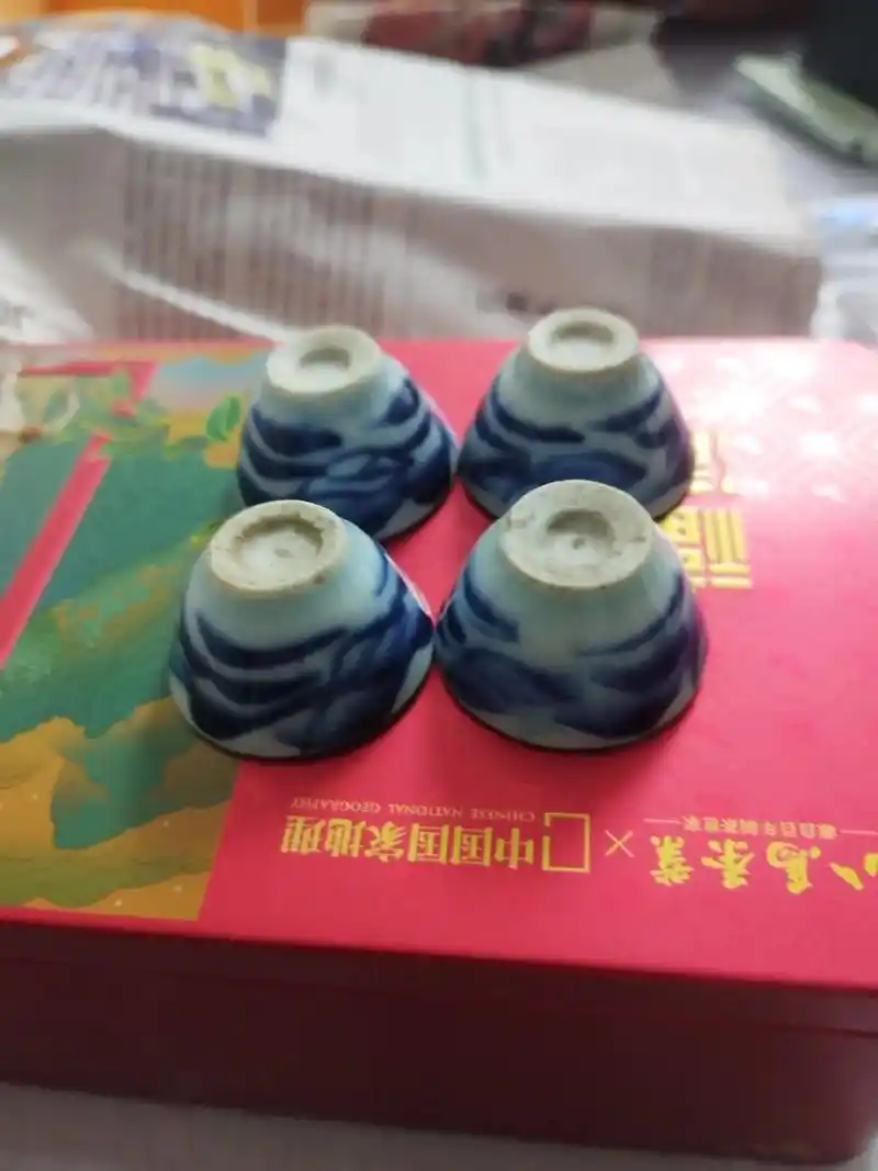 青花小酒杯.#明清瓷器 #品酒品人生 四个全美品小酒杯