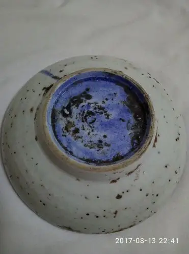 爱藏网 爱藏拍卖 瓷器 8 分享到: 祖传至今,清朝初期青花瓷,民窑精品