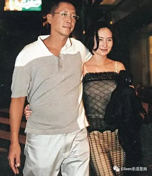 还有赌王,何超琼和刘銮雄,又是在其中发挥