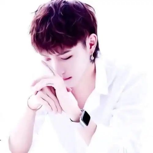 白色系情侣头像