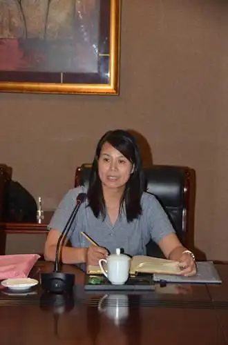 罗艳芳副校长主持