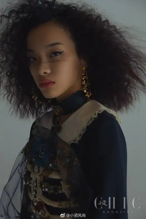 刘柏辛lexie新歌上演"帽子戏法",全新ep《2030》2月问世