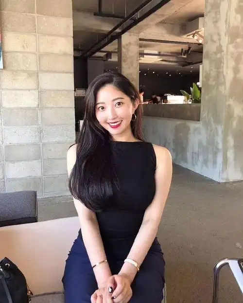 肥胖大屁股女人图片(125斤微胖身材极品) - 赤虎壹号