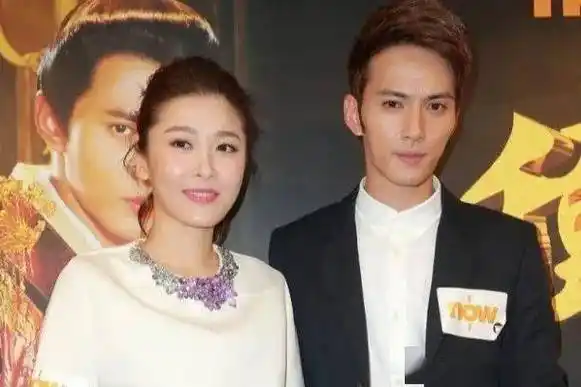 周丽淇出演《岁岁青莲》,曾是模特出道,丈夫是军旅一哥傅程鹏