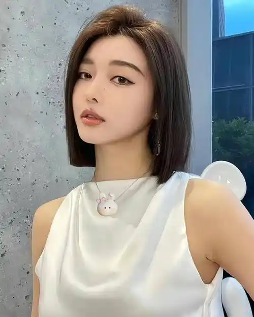 今年最流行的5种发型,从夏天美到冬天!_头发_短发_脸型