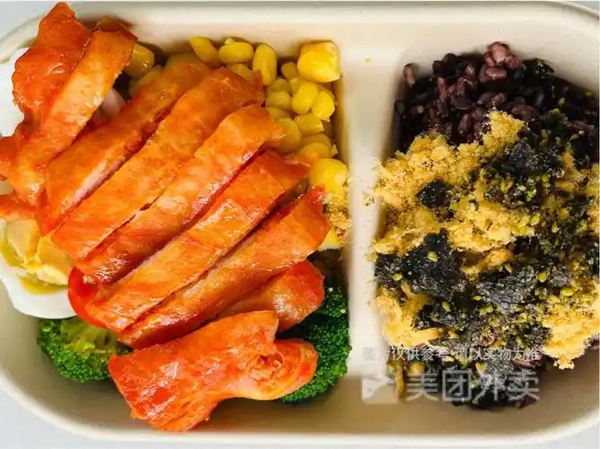 奥尔良腿排糙米饭图片