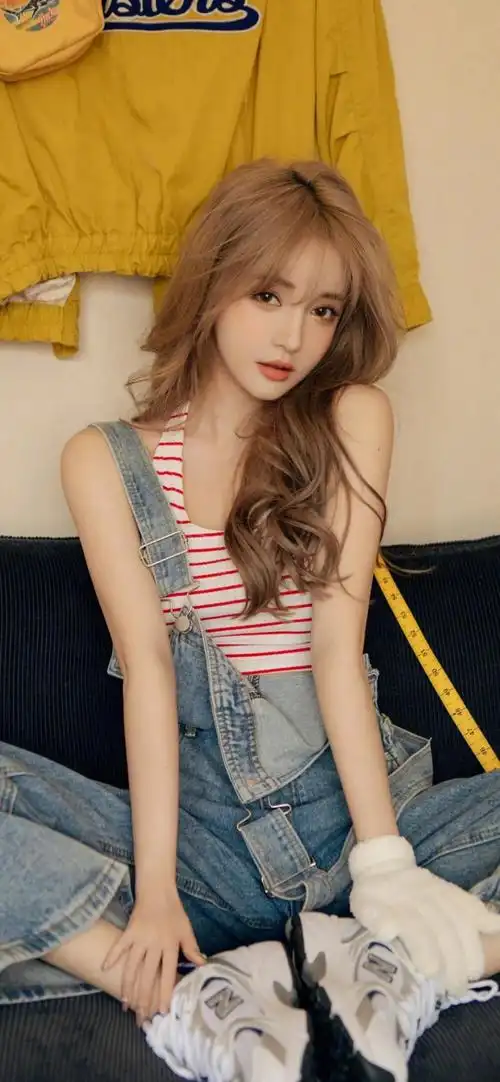 有没有什么养眼的美女壁纸