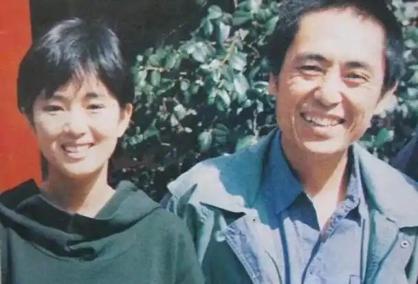 张艺谋的女儿张末书中写道:巩俐为何对我这个女儿这样"仇视"