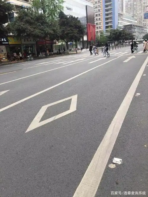 让老司机都犯迷糊的道路标线,你认识几个,看错就要扣分!