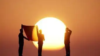 入党仪式宣誓日出剪影逆光党旗七一建党节视频素材