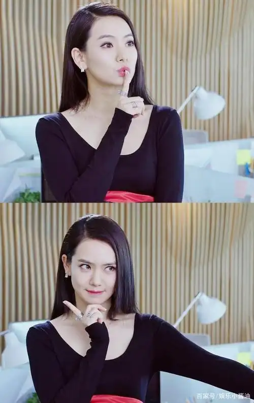 微笑起来更加迷人了,这部剧是当年戚薇生完宝宝后复出的作品哦,演绎不