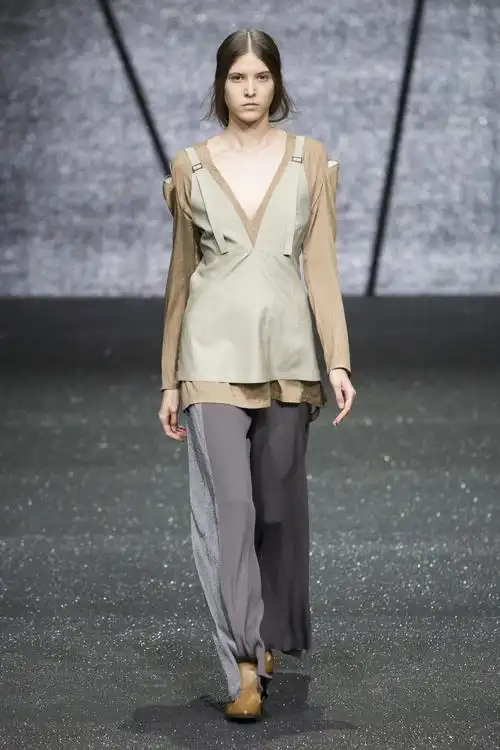 丝绸跟女人更配哦!—丝绸穿出高贵时尚范儿.