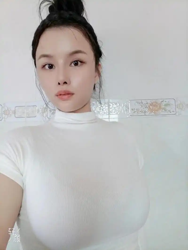 微胖才是极品,肥是肥,胖是胖.老娘胖的有模有样.肉虽长在我 - 抖音