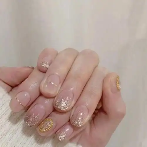 "渣女美甲"火出圈了!高级巨显白,谁做都好看!