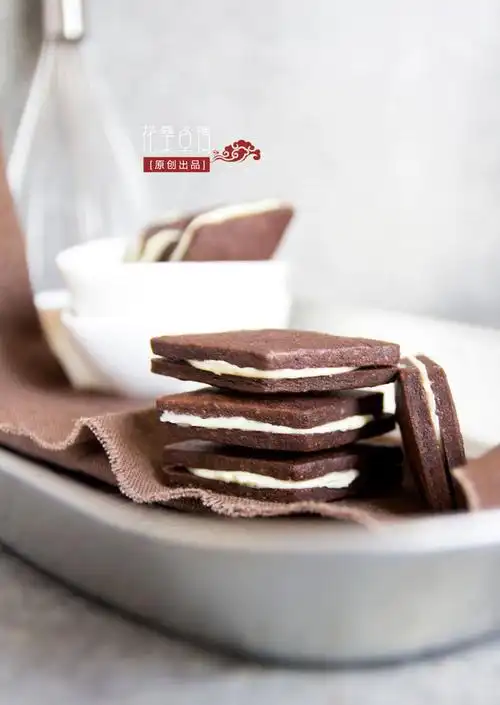 巧克力夹心饼干的做法