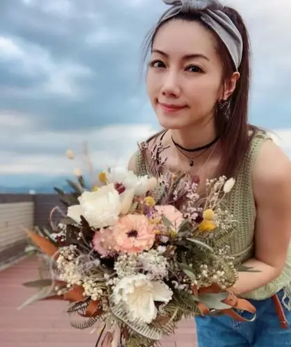 台湾女星林韦君近照曝光交往14任男友被骂退圈42岁仍单身