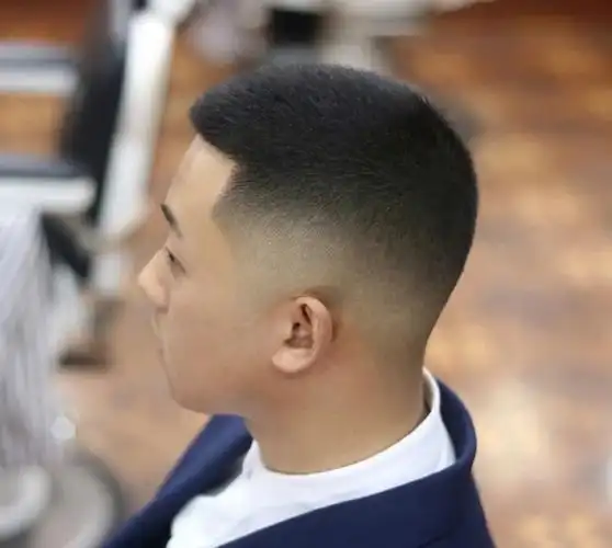 2021精选男发17款,越剪越时尚,想不帅都难_发型