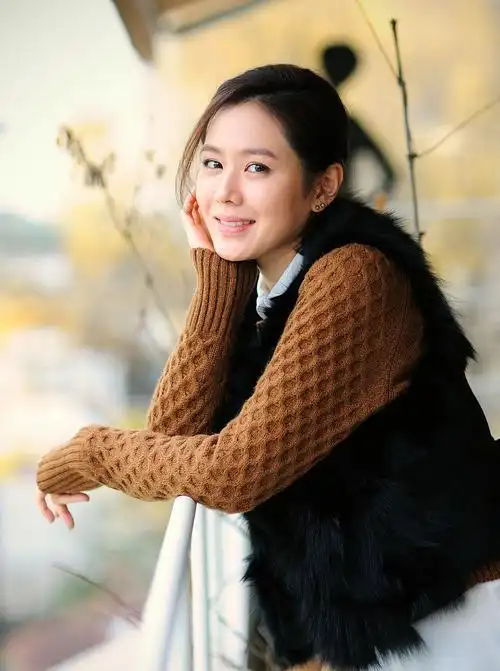 孙艺珍:气质高亮,绝世佳人!