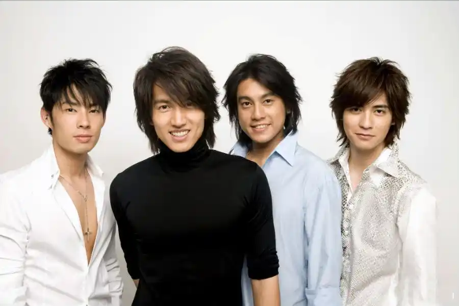 4年后f4再合体 粉丝叮咛言承旭别走音(图)_本网快讯_中国台湾网