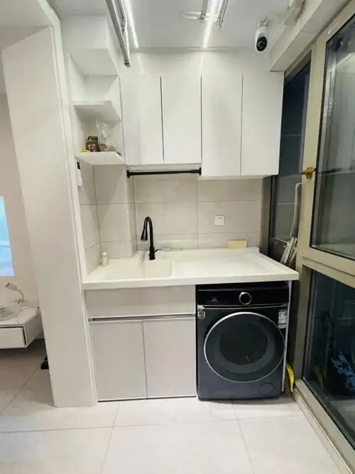 圈粉无数的3款阳台洗衣柜设计