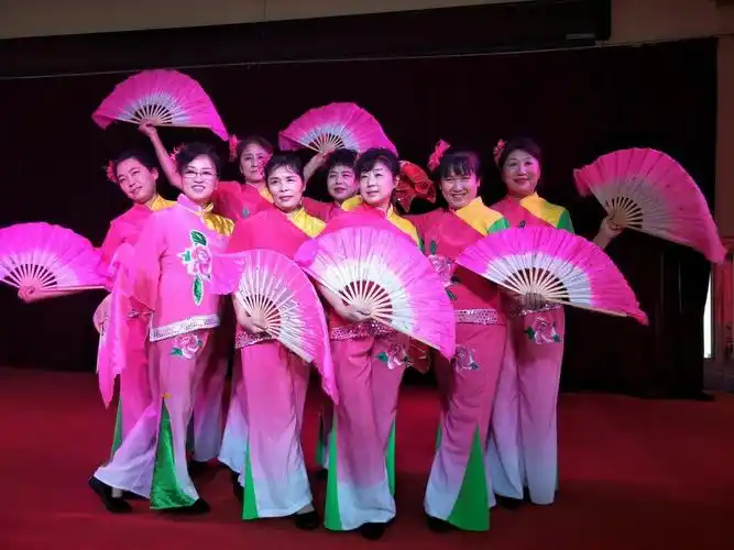 扇子舞剧照