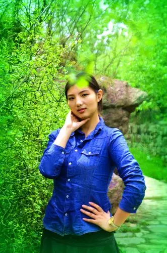 地主去参观 淮南八公山 幽曲十八弯 美女一锅端