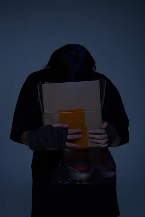 抑郁,自闭,窒息