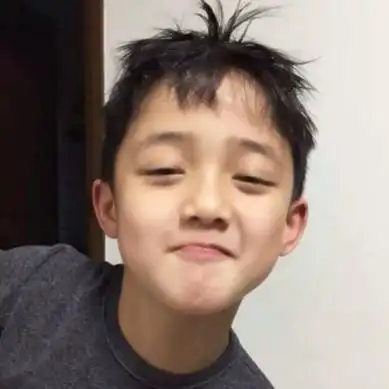 标签:男生头像,小男孩,小孩头像