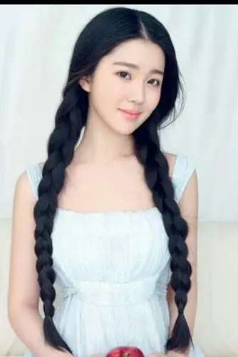 小学生短头发怎样扎麻花辫花辫好看