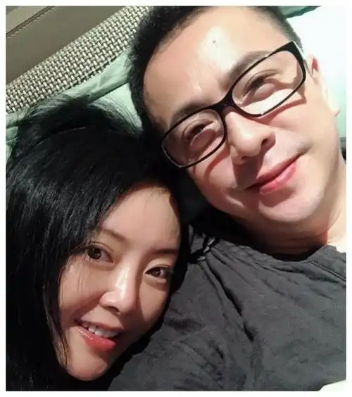 安以轩和王中磊的关系,没有断过更有网友曝料王中磊很喜欢安以轩