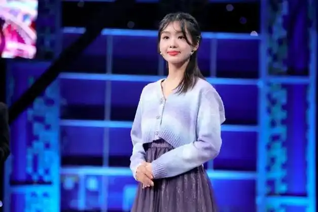 【非你莫属】18岁求职者机智沉稳获肯定