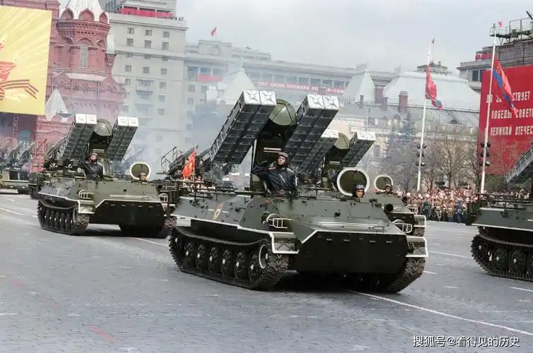 原创苏联老照片 1985年胜利日阅兵 苏联的最后一次重大阅兵