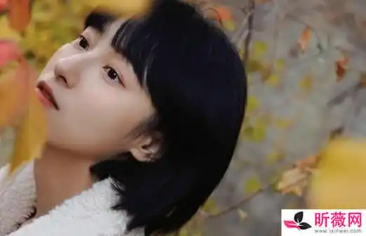 艾佳妮是谁及个人资料介绍艾佳妮竟然是三十而已中的她