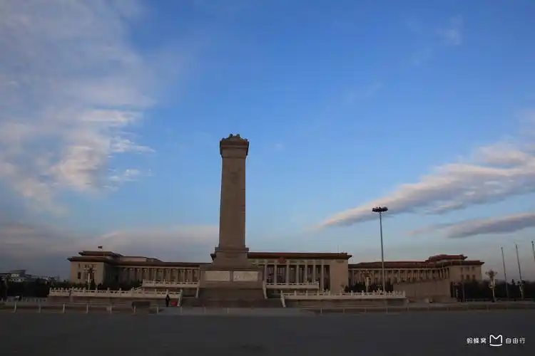 人民英雄纪念碑