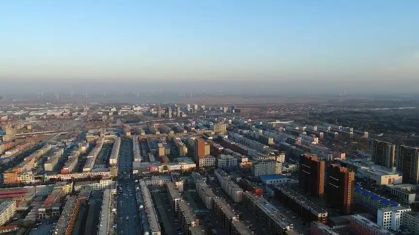 东北小镇科尔沁左翼后旗甘旗卡镇航拍