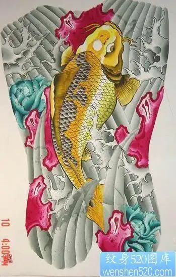 满背鲤鱼纹身图片