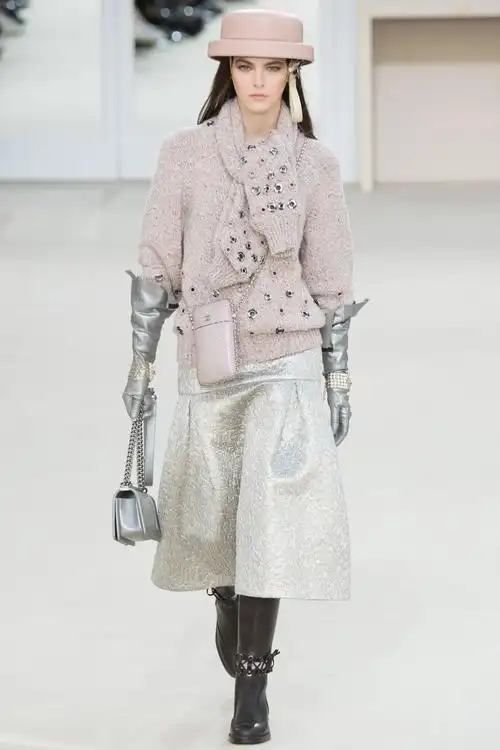 fall2016readytowearchanel