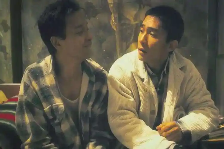 梁朝伟拨通已经离世的张国荣的电话听到哥哥的留言那一瞬间泪崩