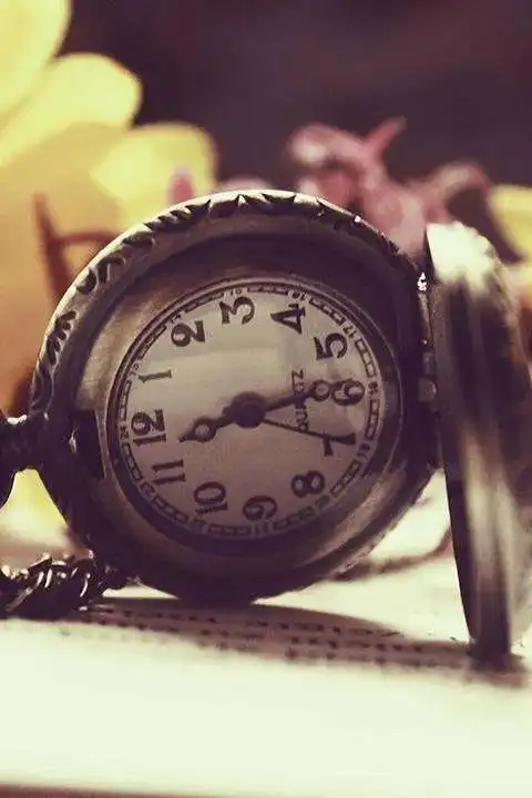 时间的图片唯美,古风唯美的句子带图片精选(唯美钟表壁纸)