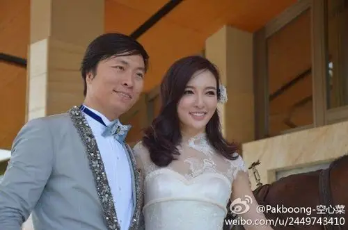 刘彦池自曝与王励勤分手哭1小时 现2婚结好(组图)