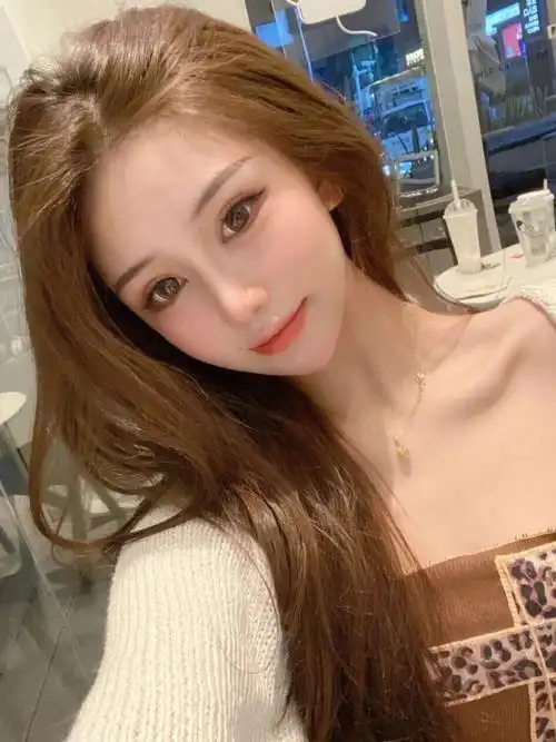 甜系发色蜜糖棕色不用漂就能染超显白